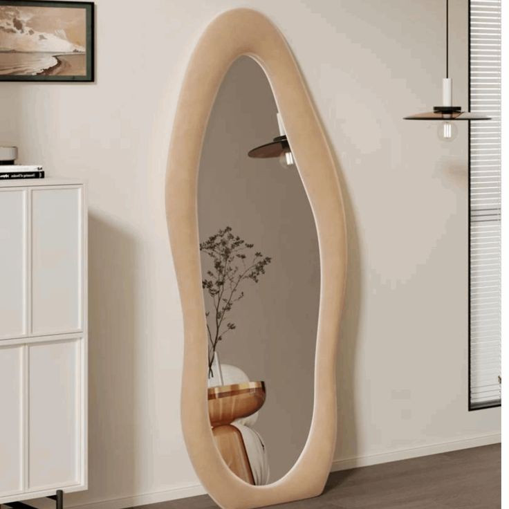 آینه دکوراتیو