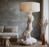 آباژور ایستاده